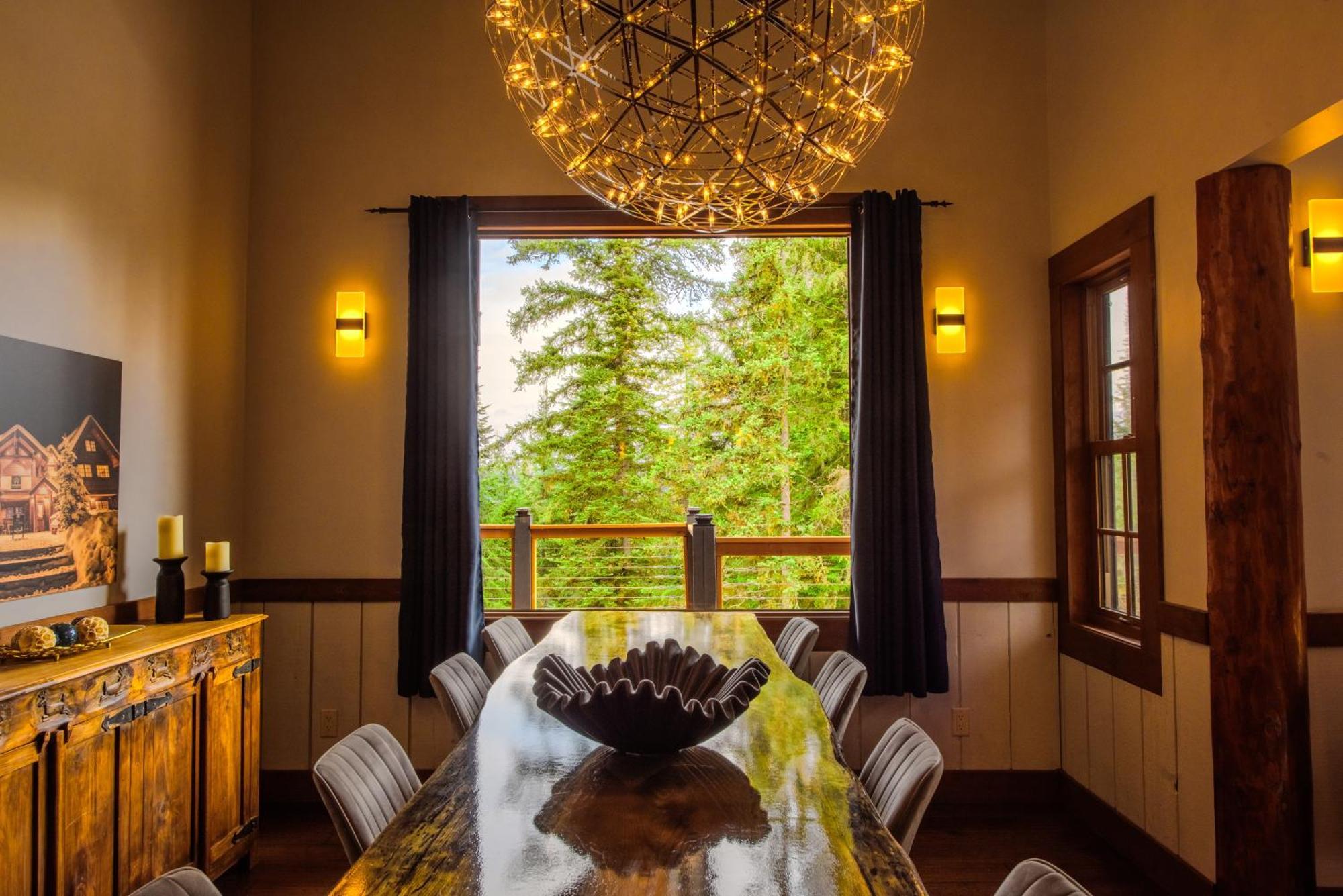 Winston Lodge Golden Luaran gambar